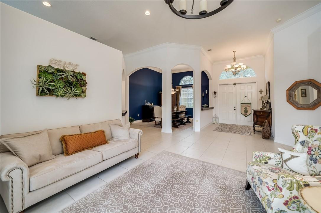 Isla Del Sol 85-32 B - Residential