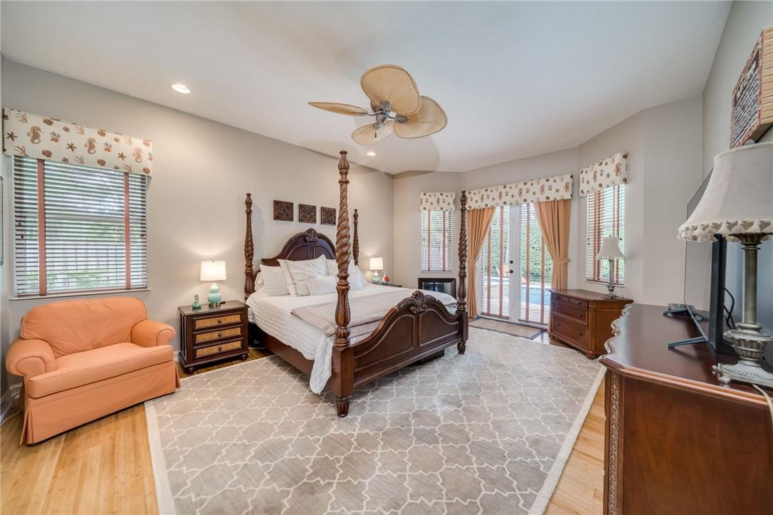 Isla Del Sol 85-32 B - Residential