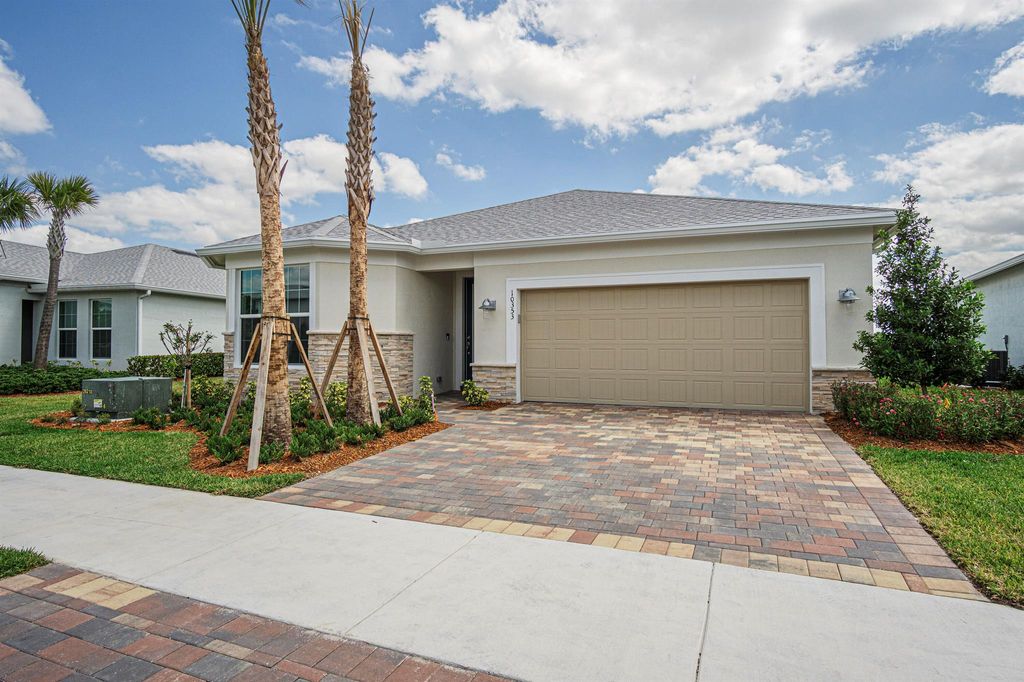Photo of 10353 SW Captiva Drive, Port Saint Lucie, FL 34987 (MLS # R11092952)