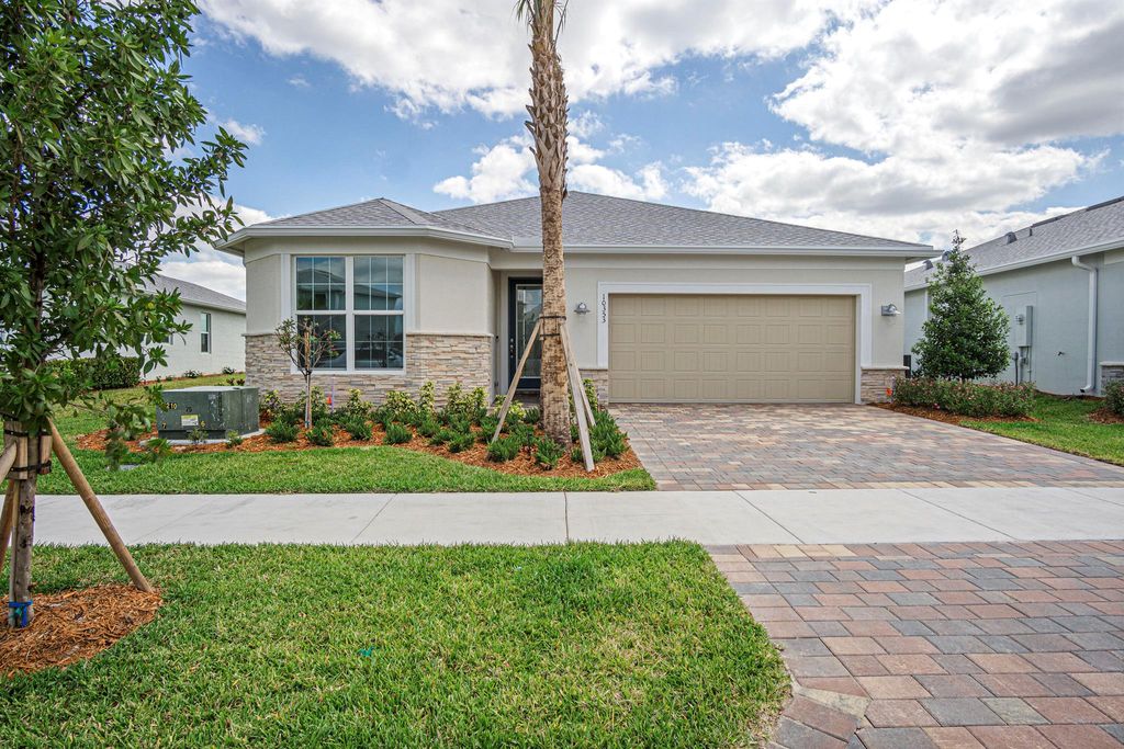 Photo of 10353 SW Captiva Drive, Port Saint Lucie, FL 34987 (MLS # R11092952)
