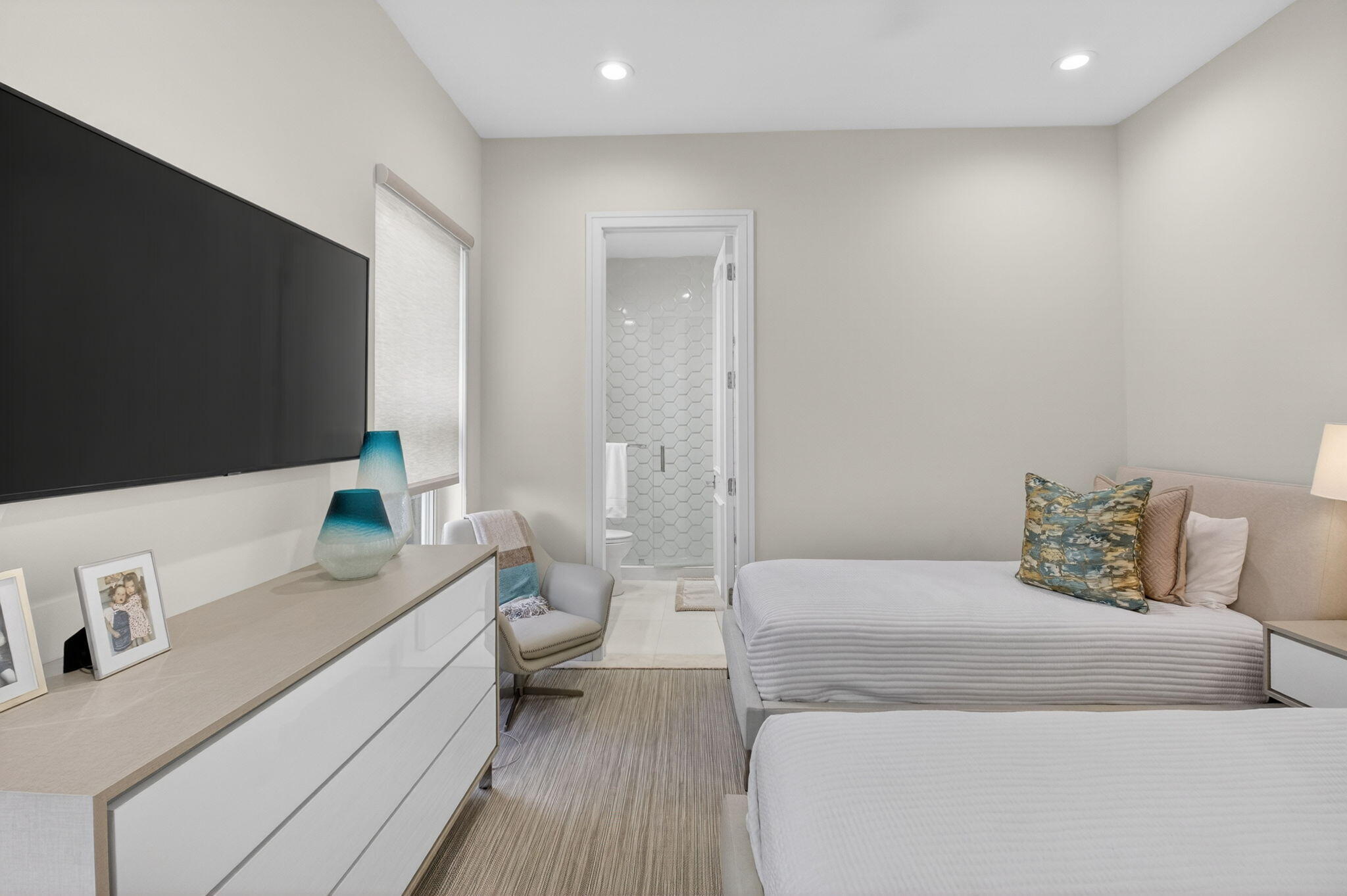 ADDISON RESERVE - Residential