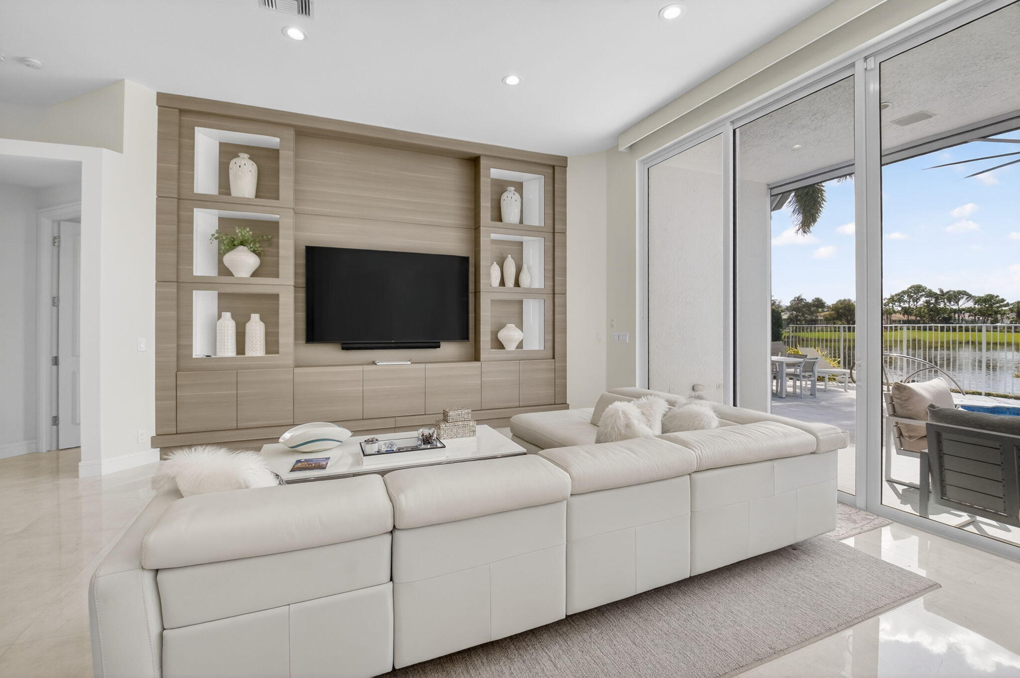 ADDISON RESERVE - Residential