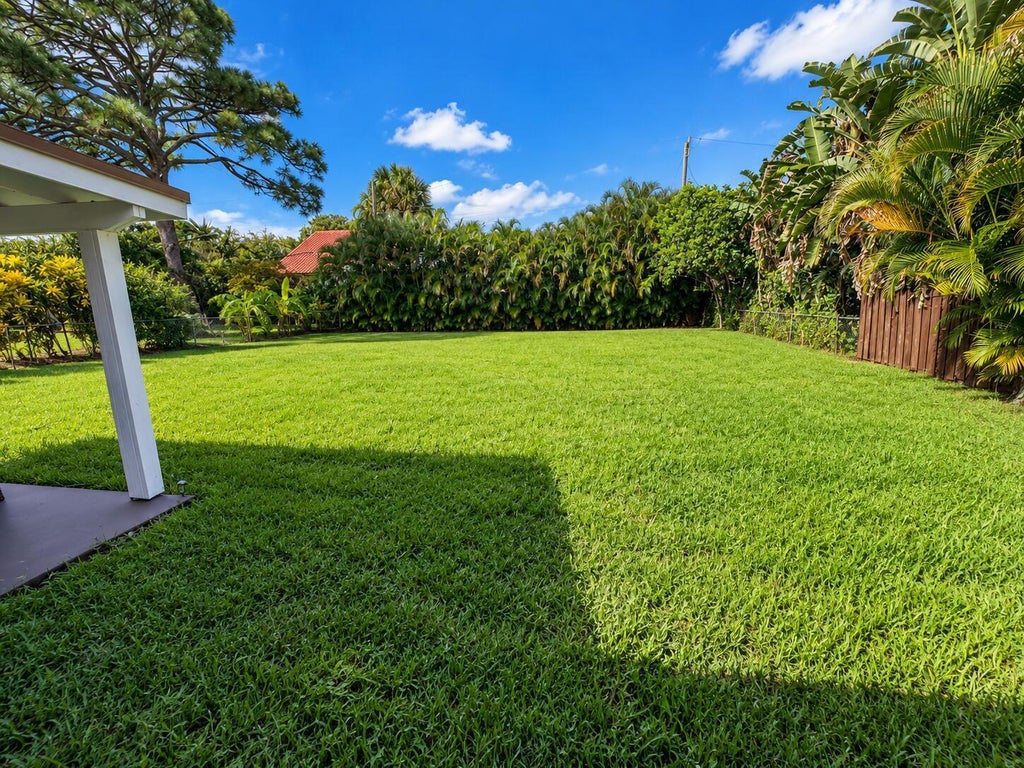 Photo of 255 NW 6TH Street, Boca Raton, FL 33432 (MLS # B26079730)