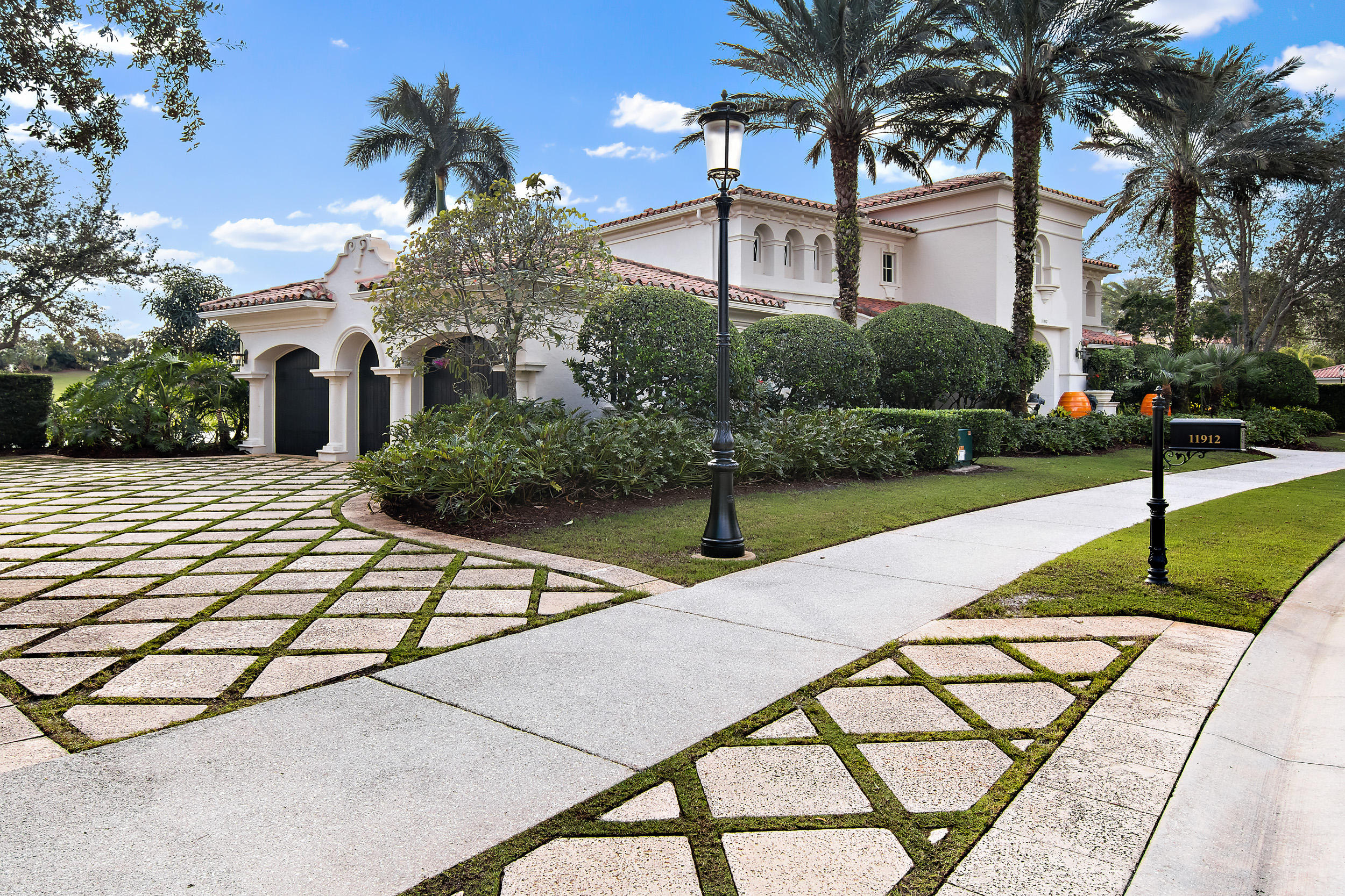 OLD PALM 5 - Residential