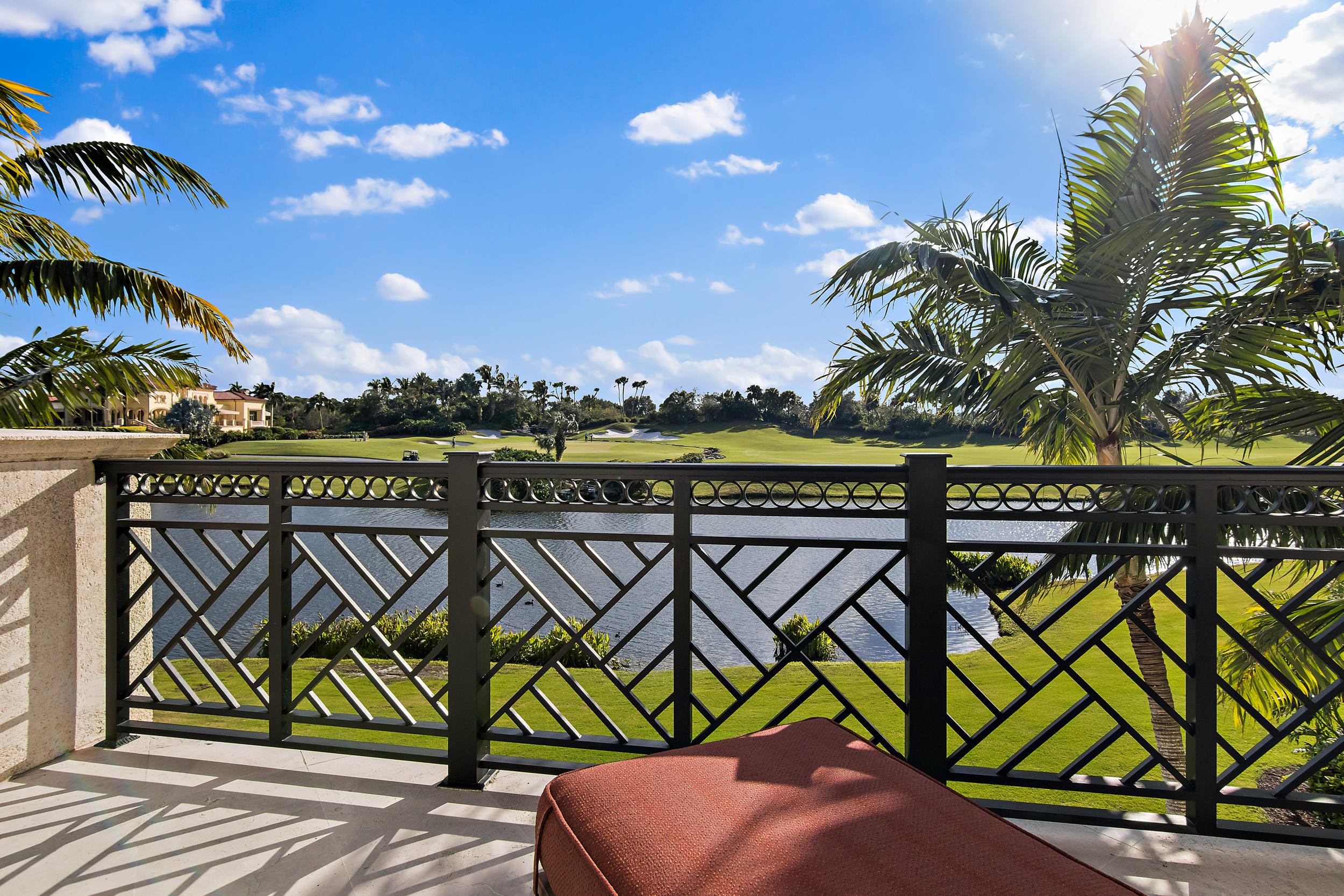 OLD PALM 5 - Residential