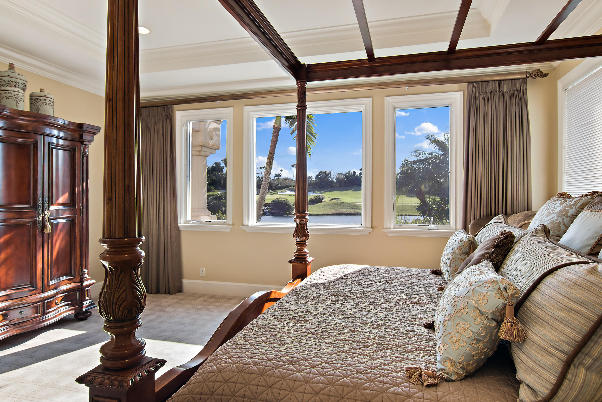 OLD PALM 5 - Residential