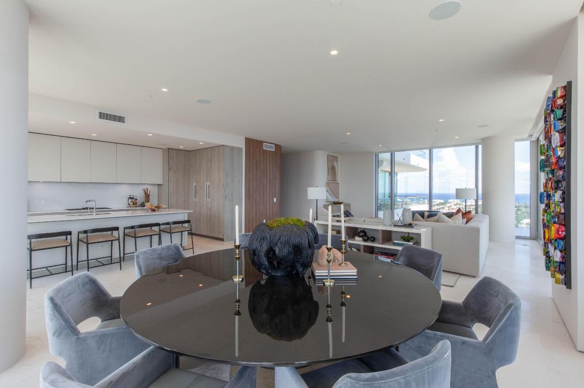 La Clara - Residential