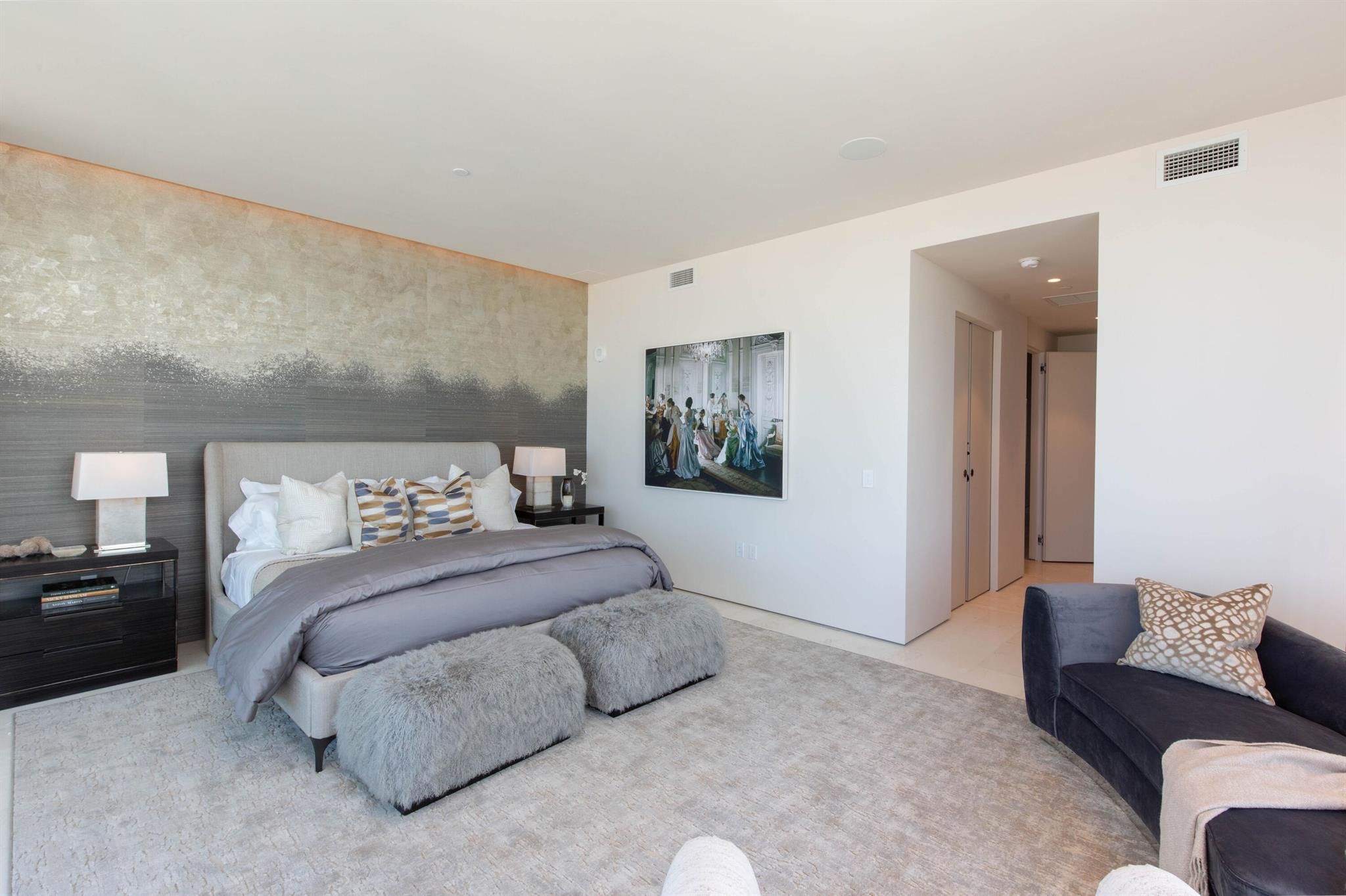 La Clara - Residential