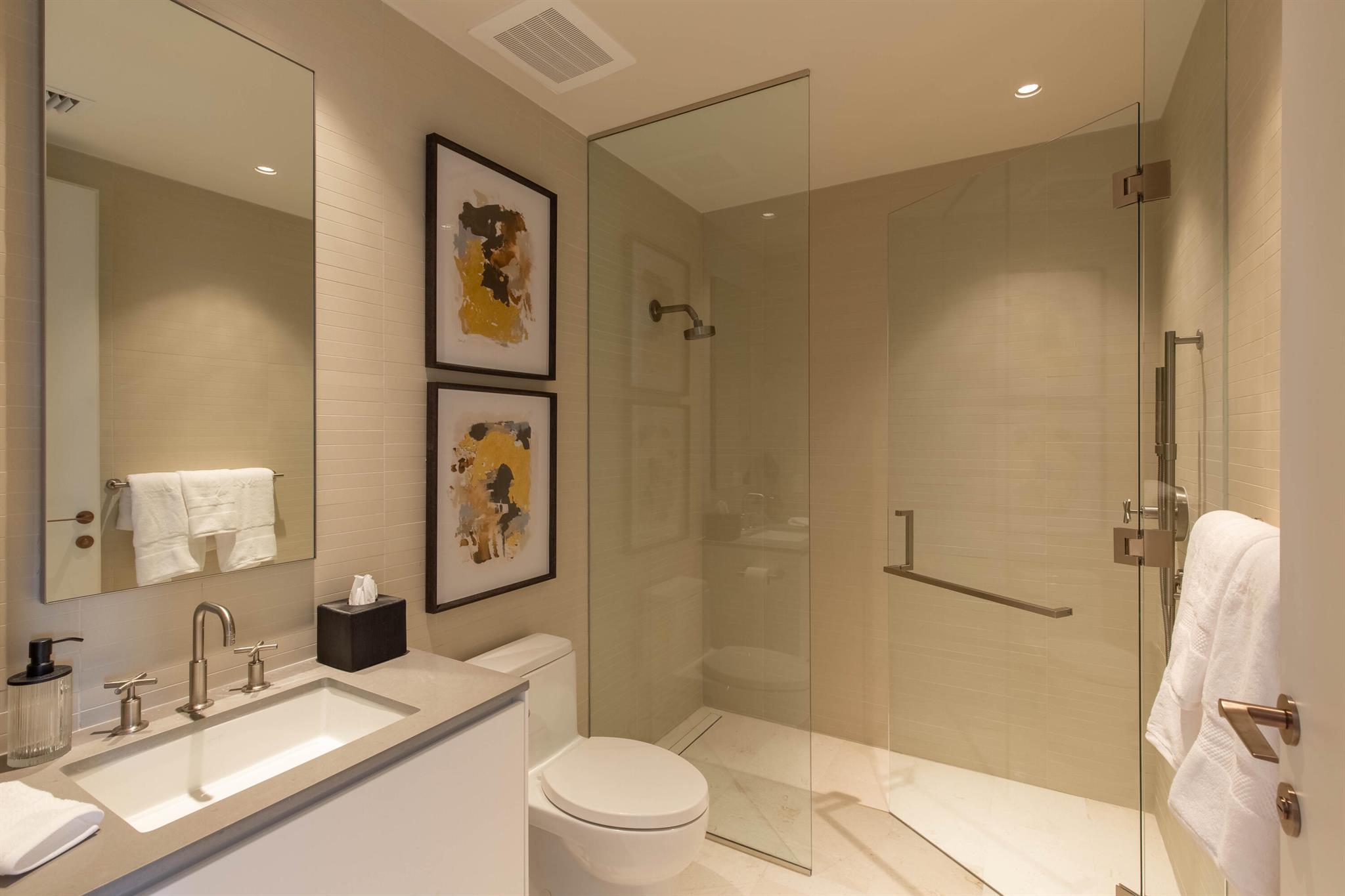 La Clara - Residential