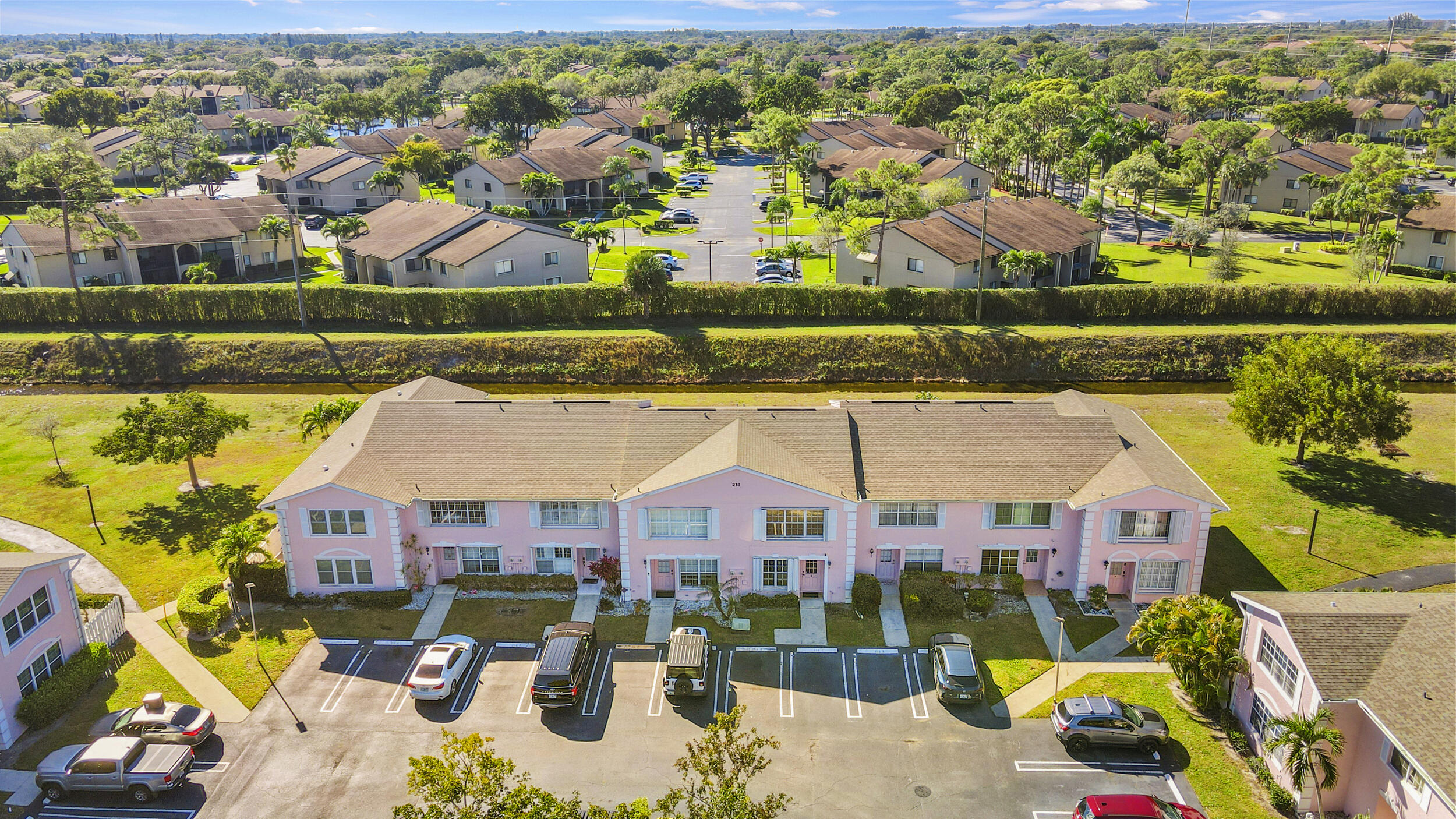 CHARTER CLUB OF PALM BEACH - Residential