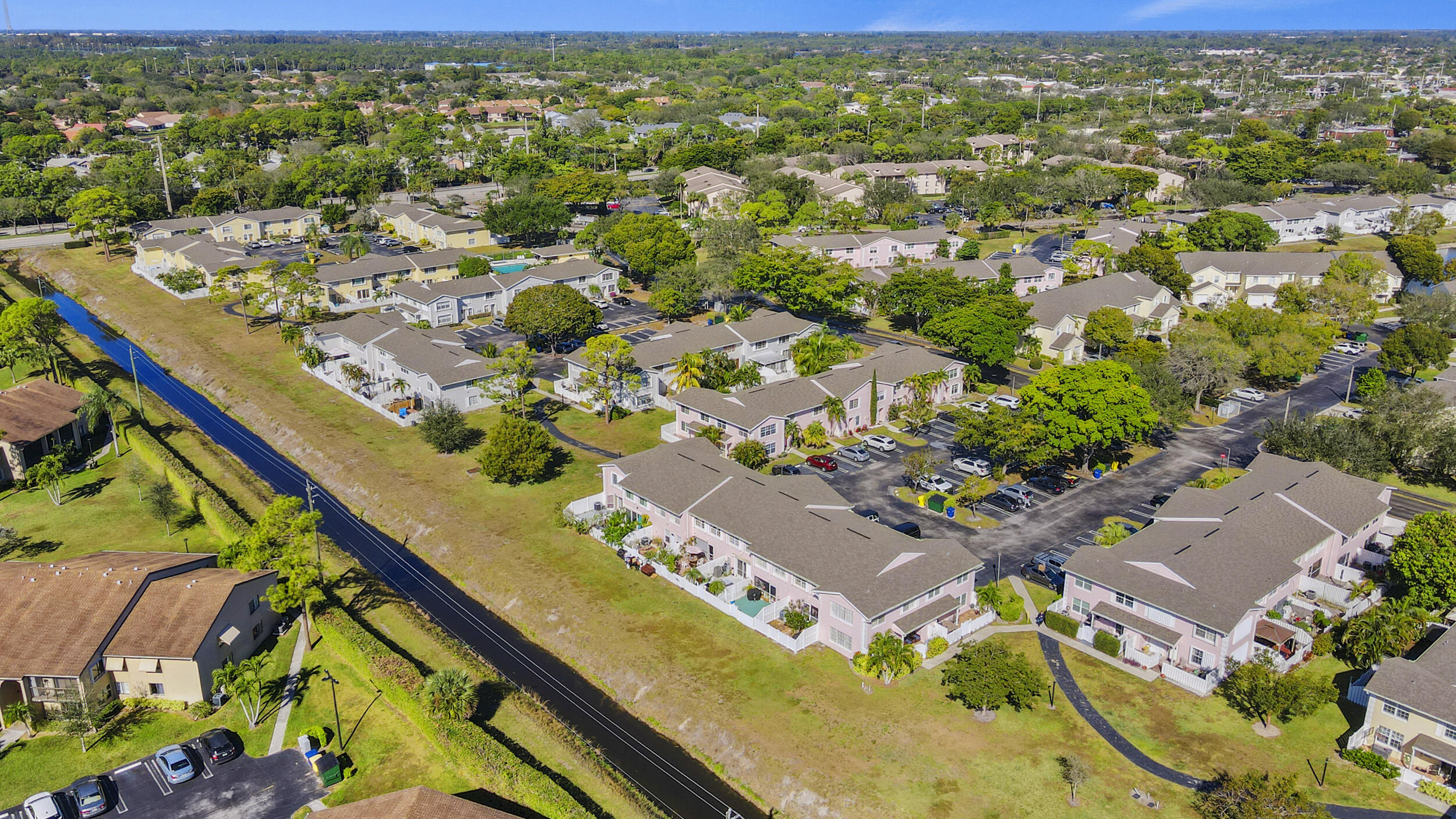 CHARTER CLUB OF PALM BEACH - Residential