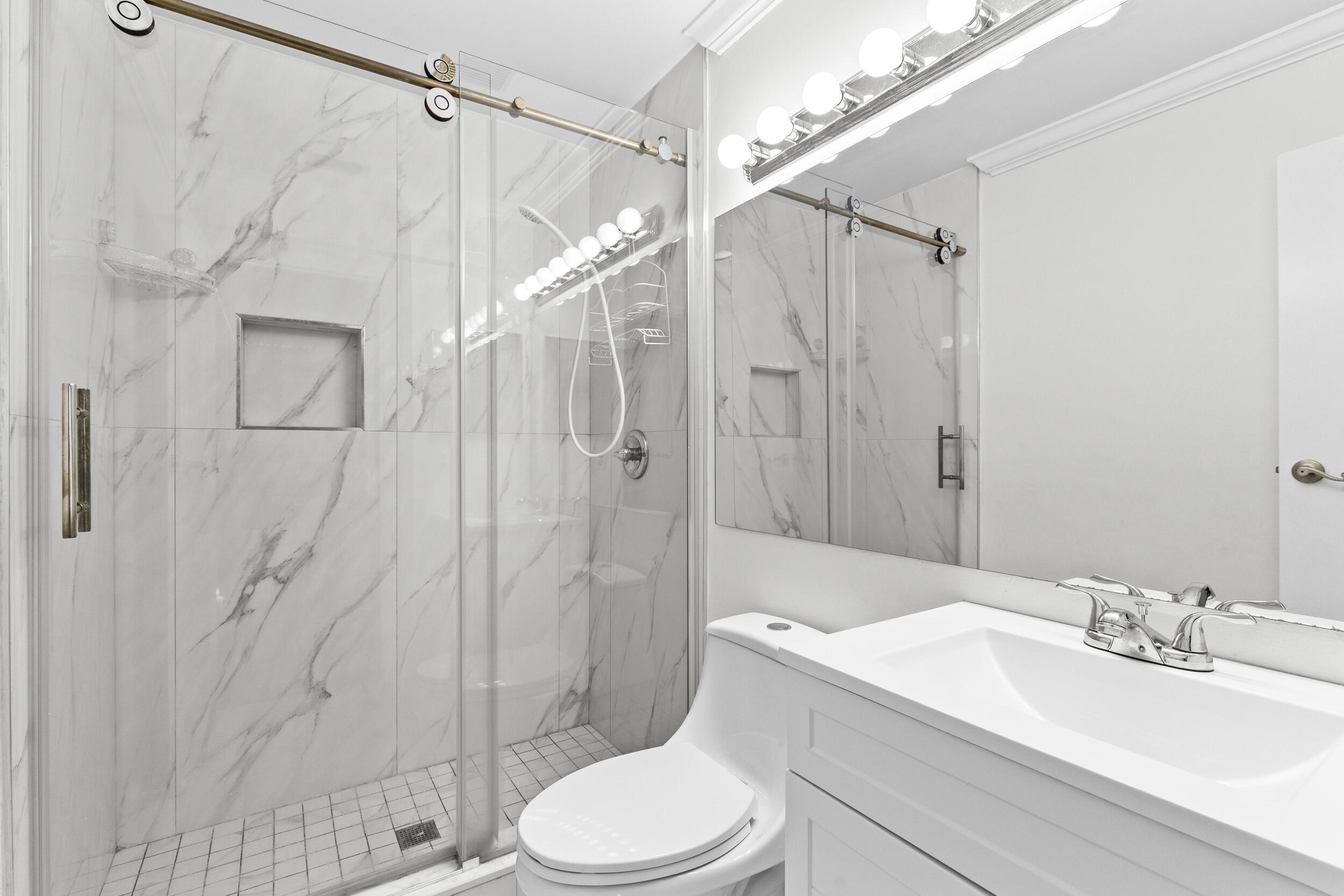 CHARTER CLUB OF PALM BEACH - Residential