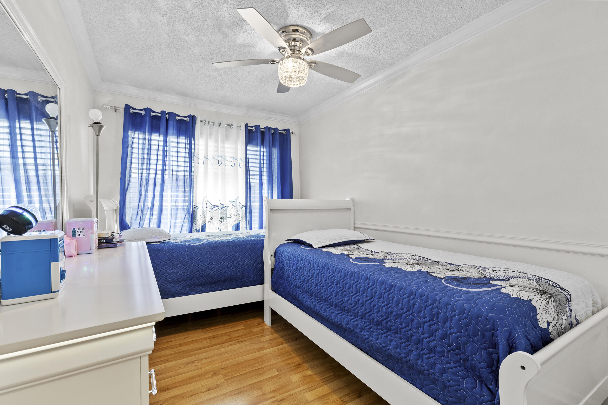 CHARTER CLUB OF PALM BEACH - Residential