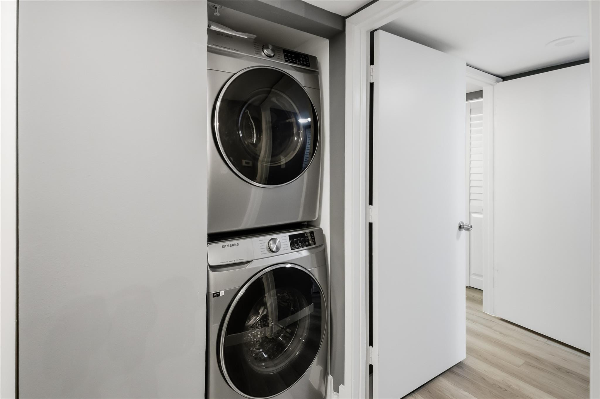 LAS OLAS BY THE RIVER CON - Residential