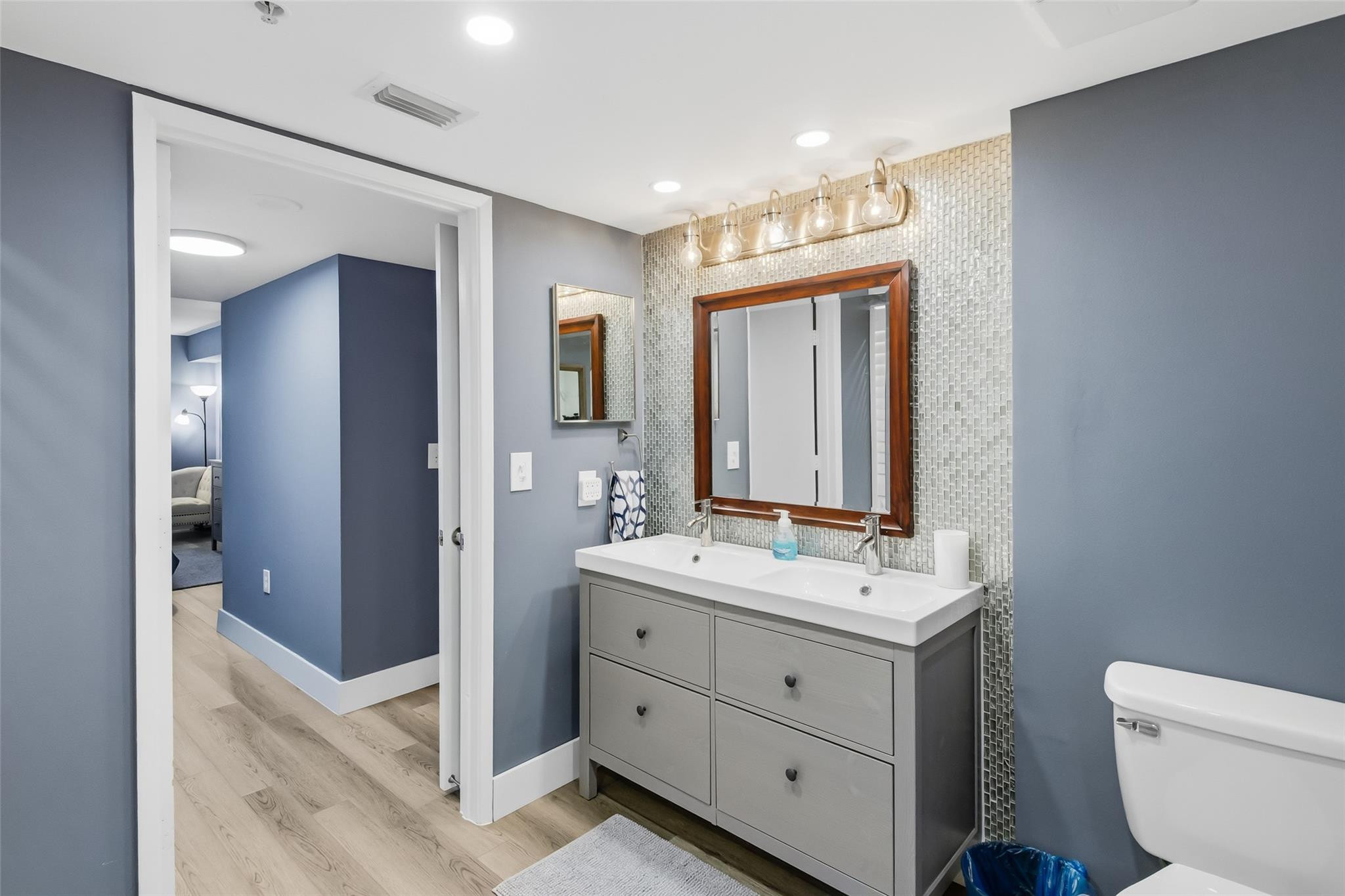 LAS OLAS BY THE RIVER CON - Residential