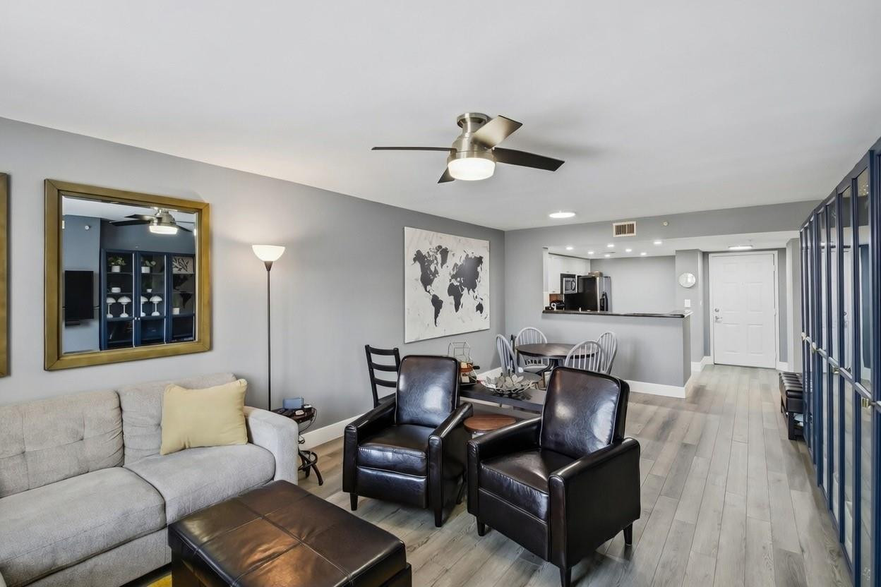 LAS OLAS BY THE RIVER CON - Residential