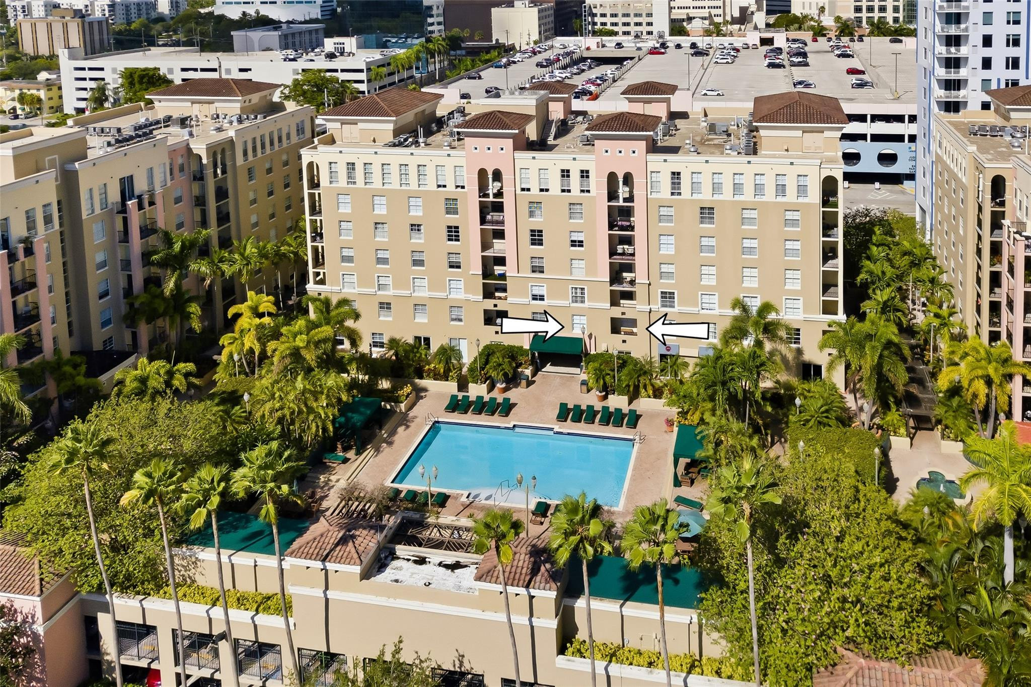 LAS OLAS BY THE RIVER CON - Residential