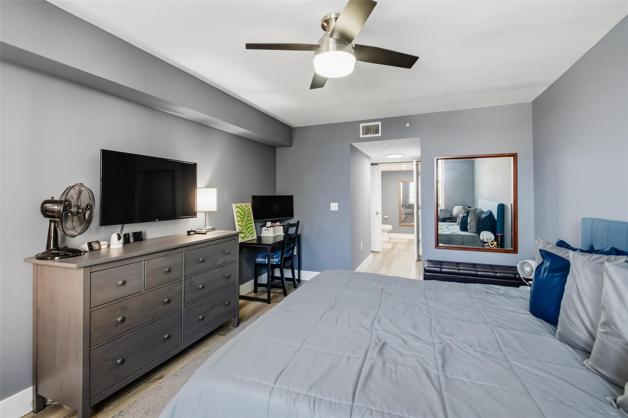 LAS OLAS BY THE RIVER CON - Residential