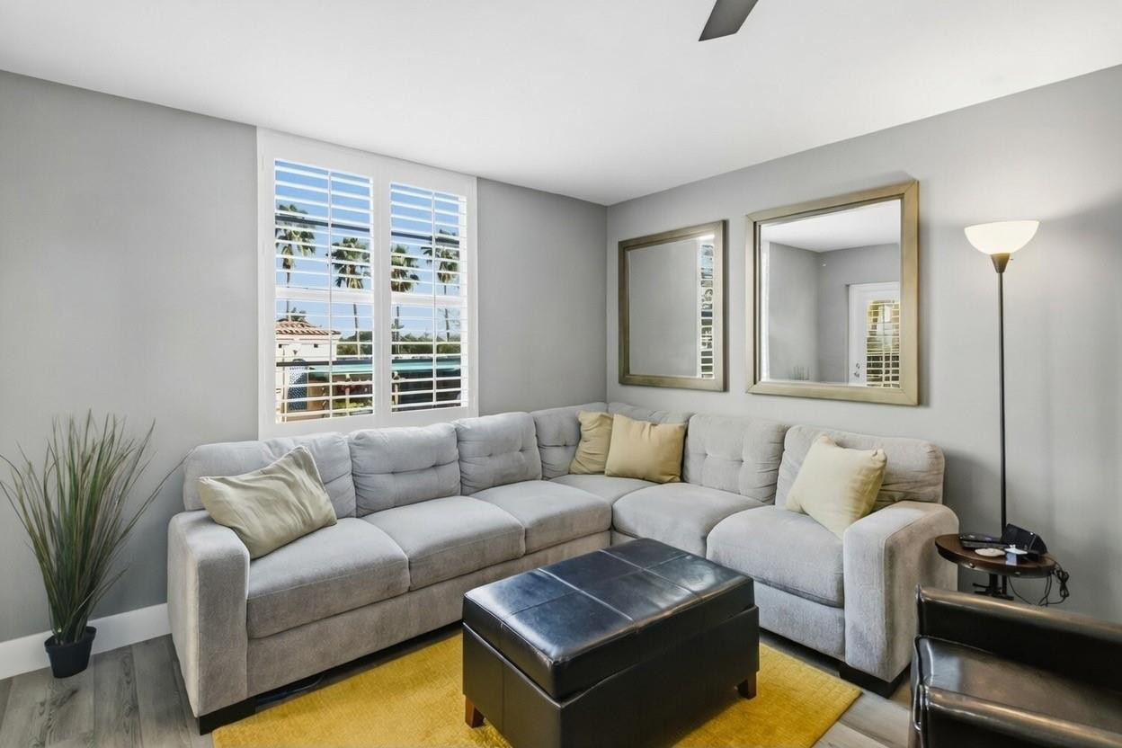 LAS OLAS BY THE RIVER CON - Residential