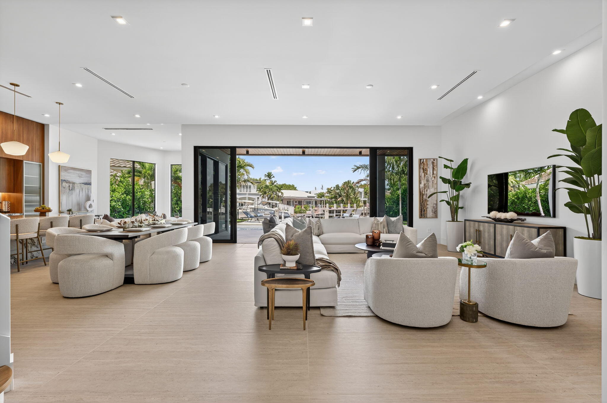 LAKE ROGERS ISLE UNIT A - Residential