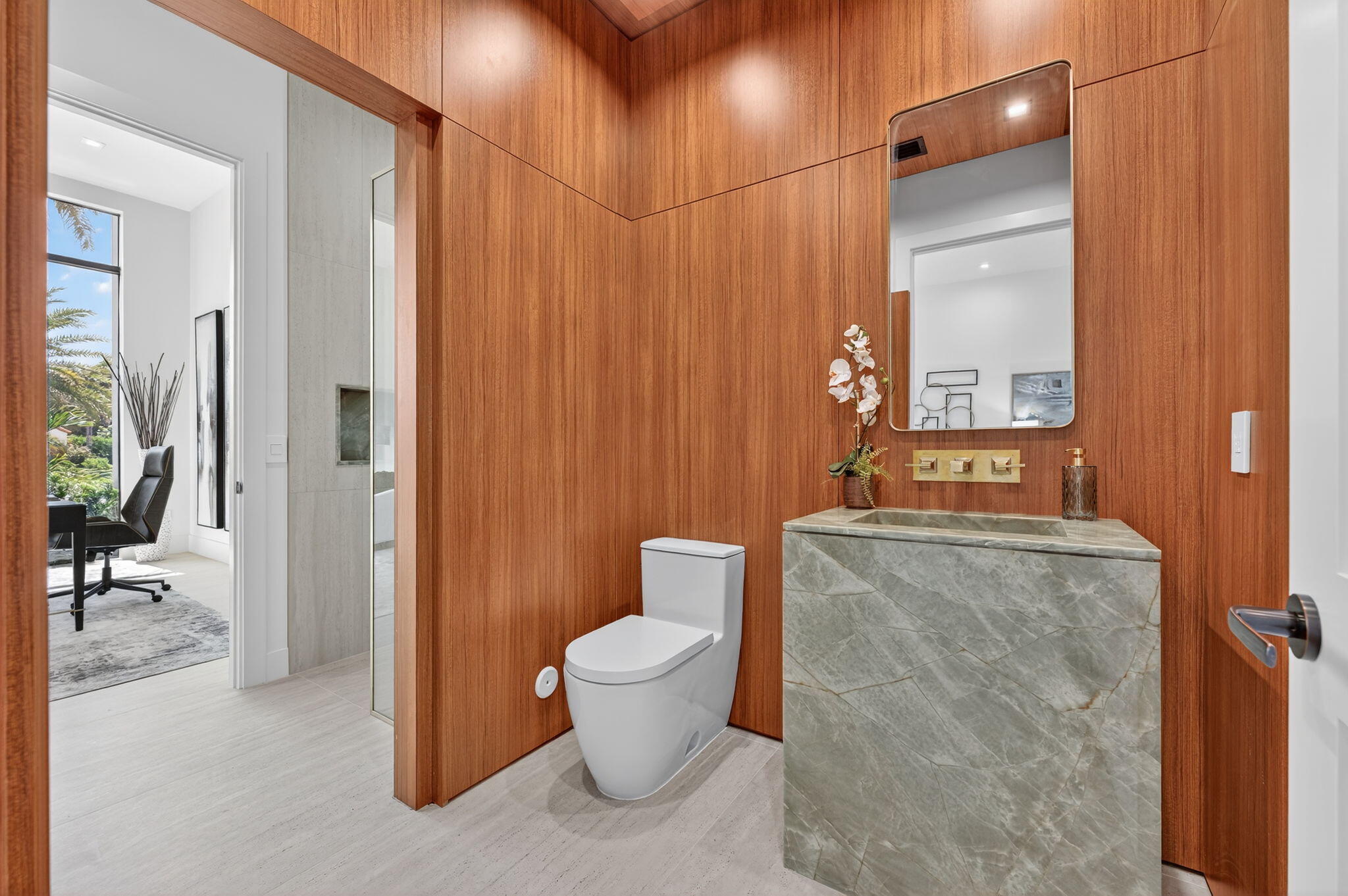 LAKE ROGERS ISLE UNIT A - Residential