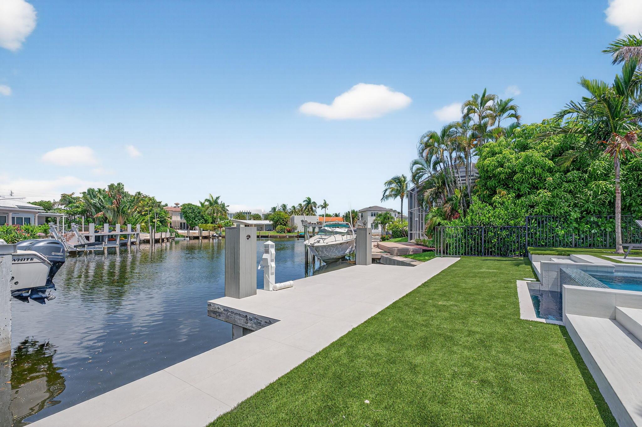 LAKE ROGERS ISLE UNIT A - Residential