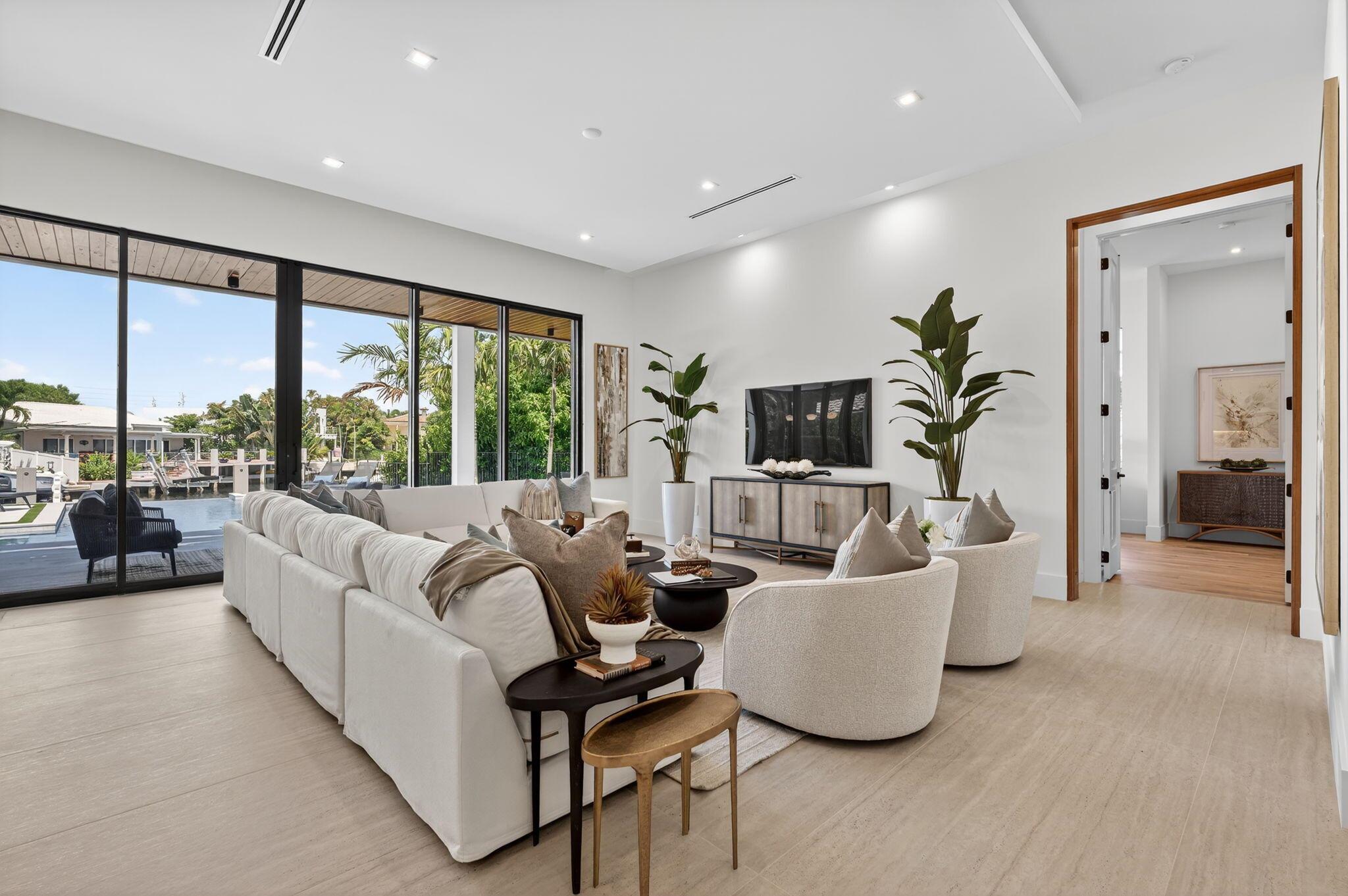 LAKE ROGERS ISLE UNIT A - Residential