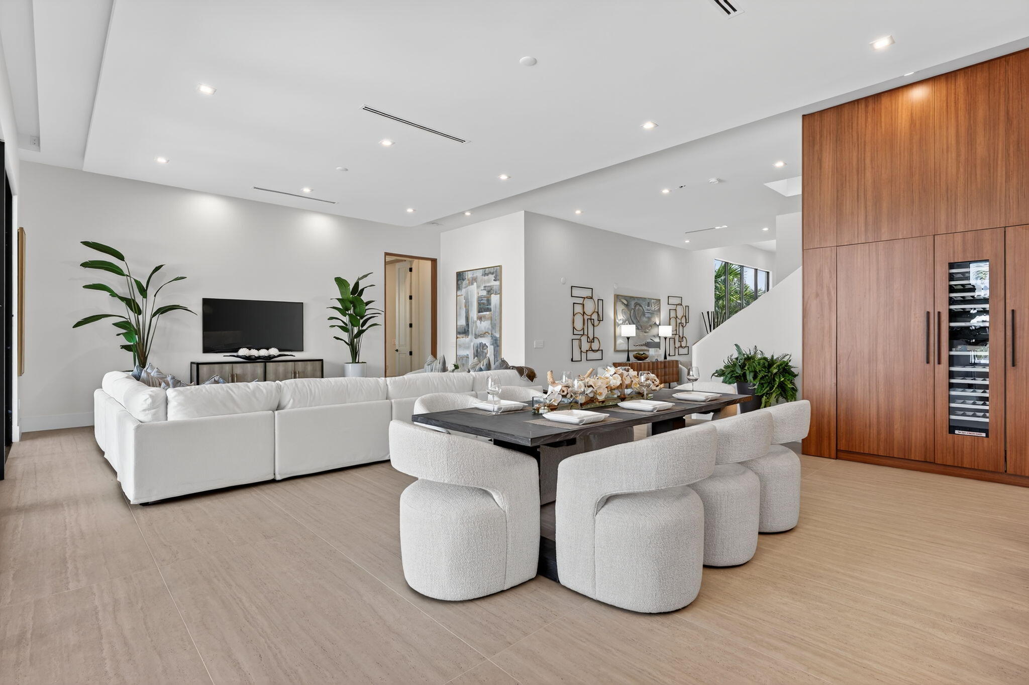 LAKE ROGERS ISLE UNIT A - Residential