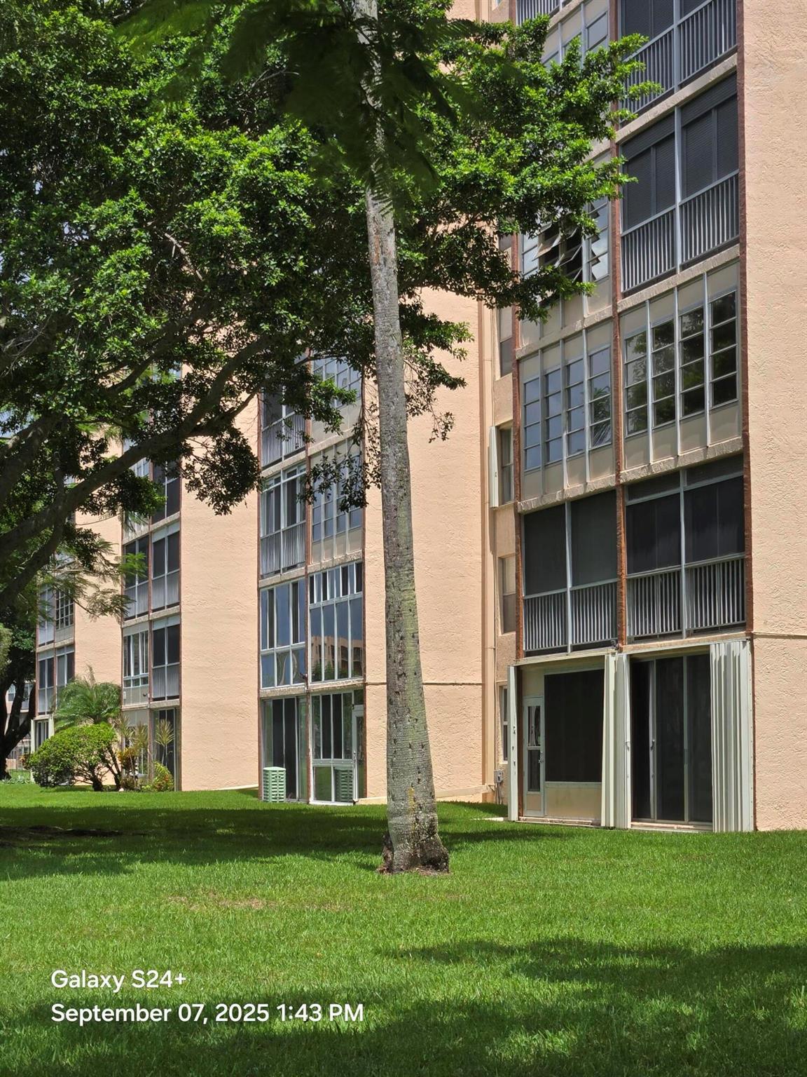 View photos, virtual tours, details... 14623 Bonaire Boulevard 604