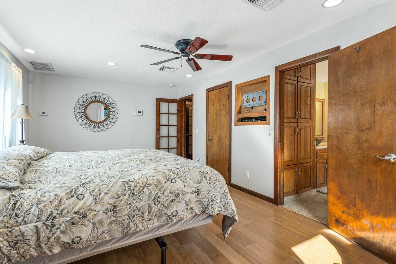 PALM BEACH RANCHETTES - Residential Lease