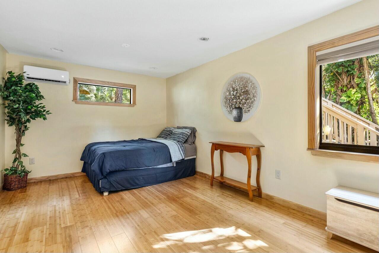 PALM BEACH RANCHETTES - Residential Lease