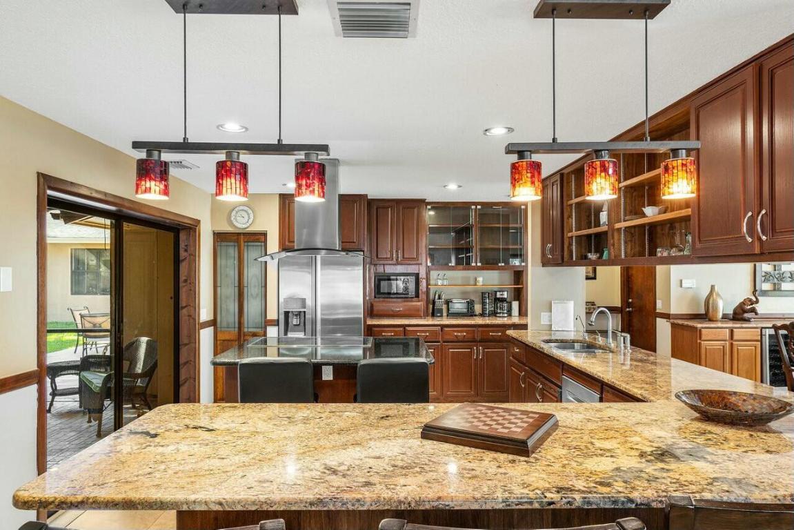 PALM BEACH RANCHETTES - Residential Lease