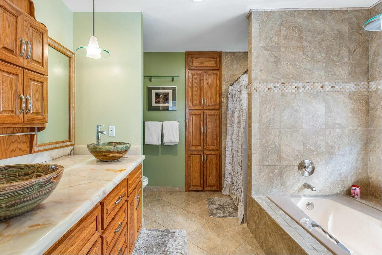 PALM BEACH RANCHETTES - Residential Lease