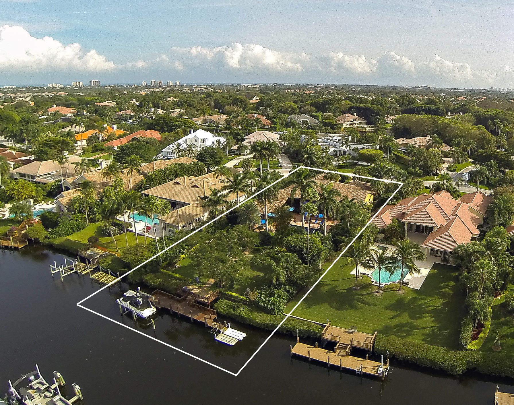 FRENCHMANS CREEK - Residential