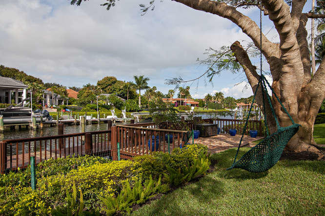 FRENCHMANS CREEK - Residential