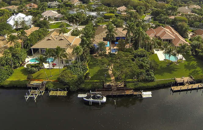 FRENCHMANS CREEK - Residential