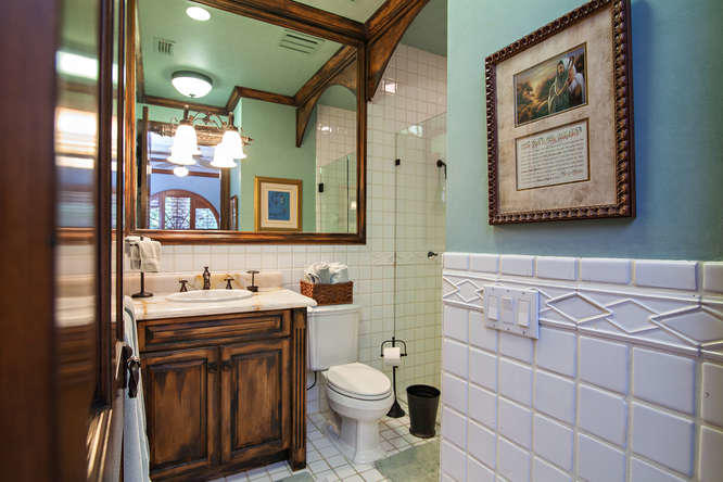 FRENCHMANS CREEK - Residential