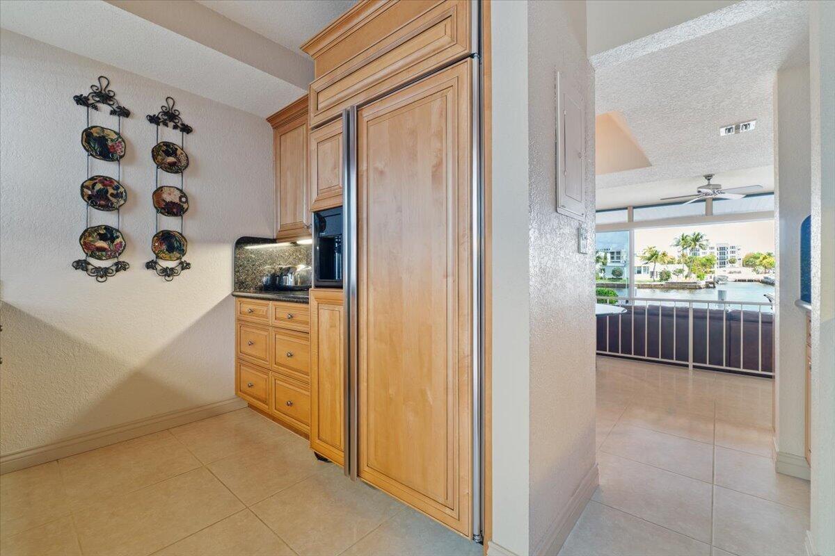 THOMAS LANDINGS CONDO - Residential