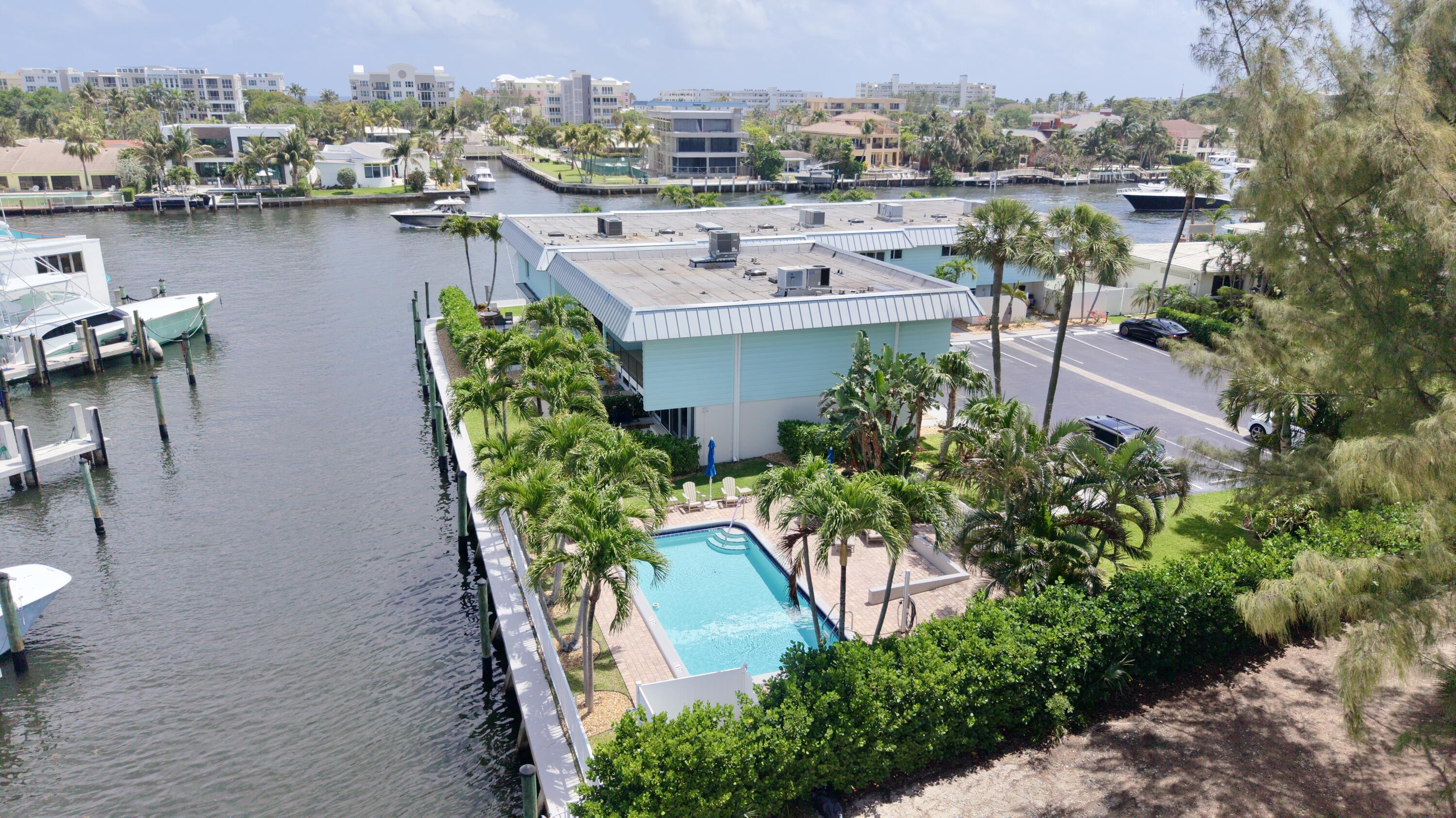 THOMAS LANDINGS CONDO - Residential