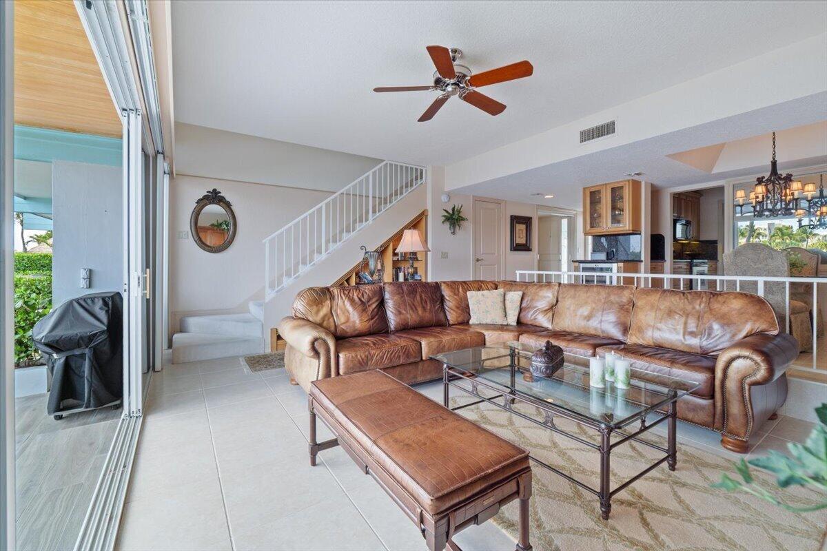 THOMAS LANDINGS CONDO - Residential