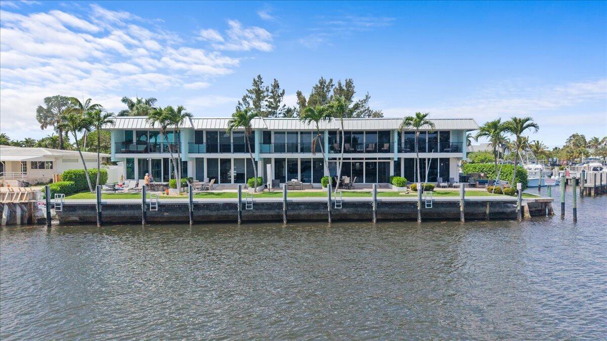 THOMAS LANDINGS CONDO - Residential