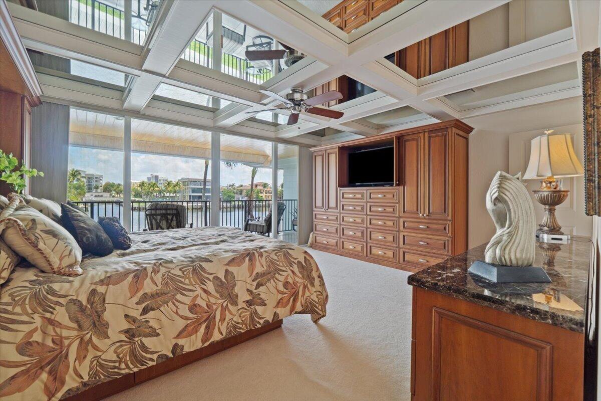 THOMAS LANDINGS CONDO - Residential