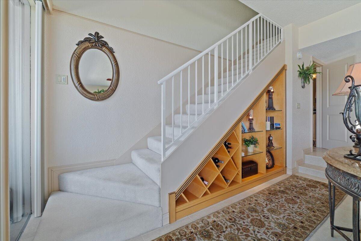 THOMAS LANDINGS CONDO - Residential