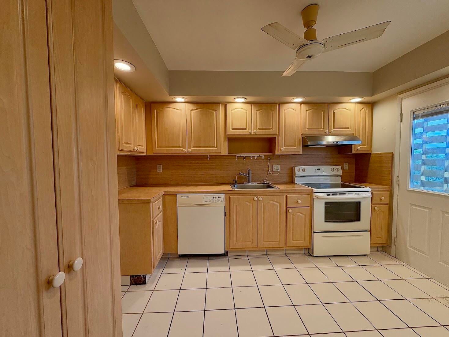 3050 NE 16TH Avenue 505