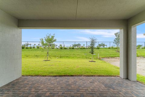 A home in Port St Lucie