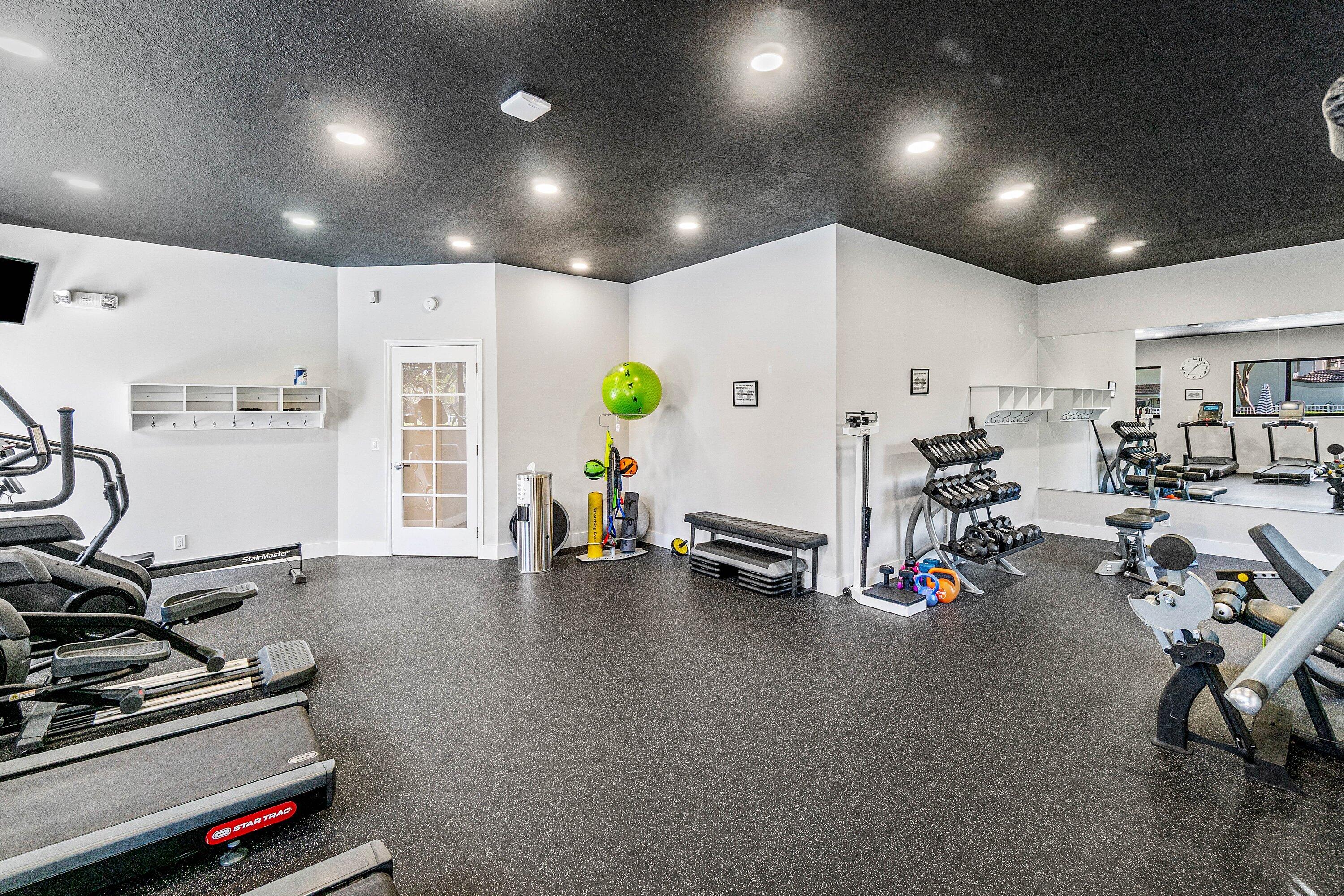 QUAIL RUN CONDO ONE - Residential