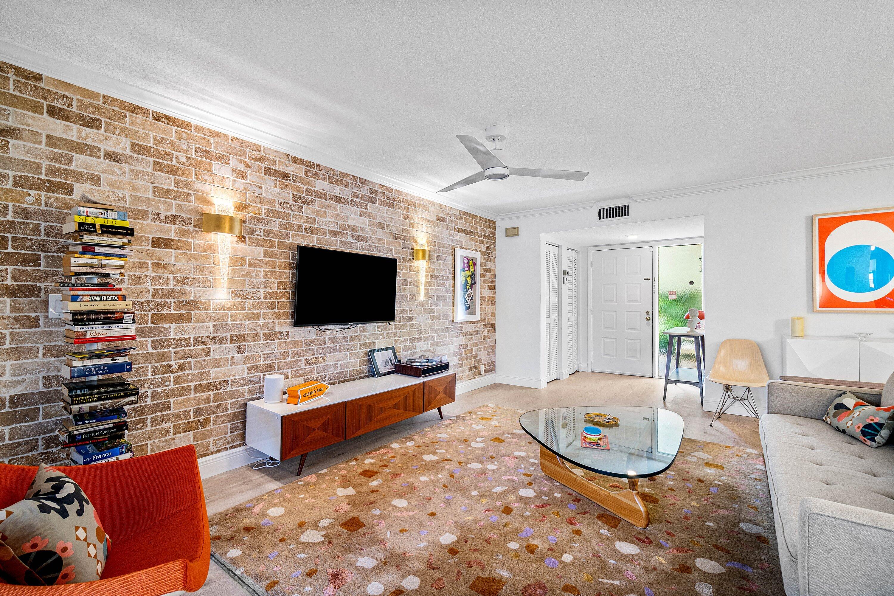 QUAIL RUN CONDO ONE - Residential