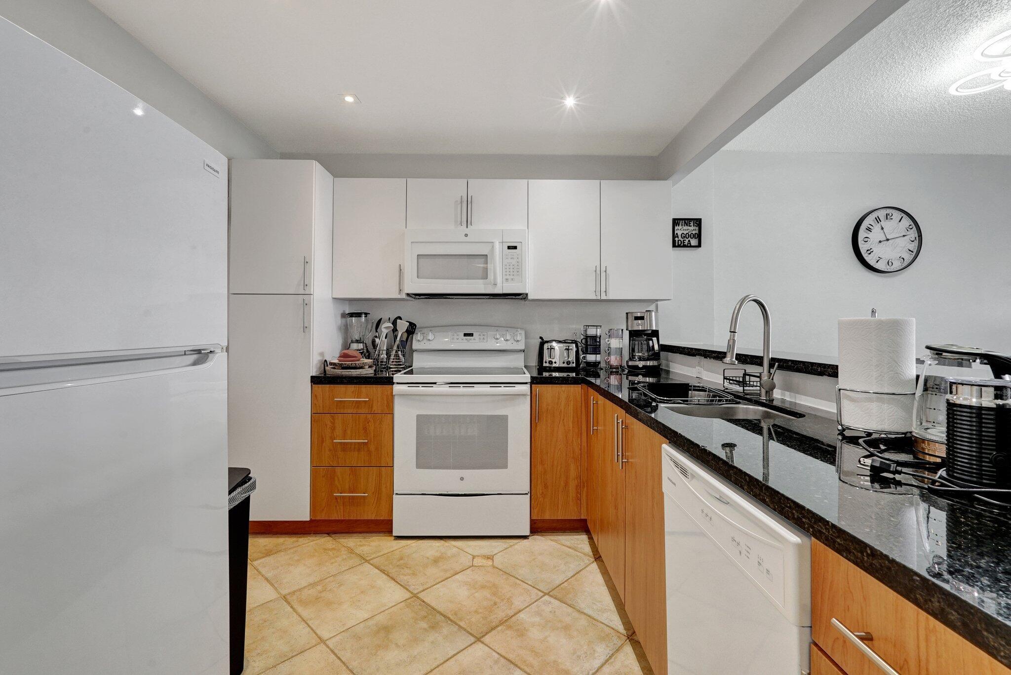 3725 S Ocean Drive 812
