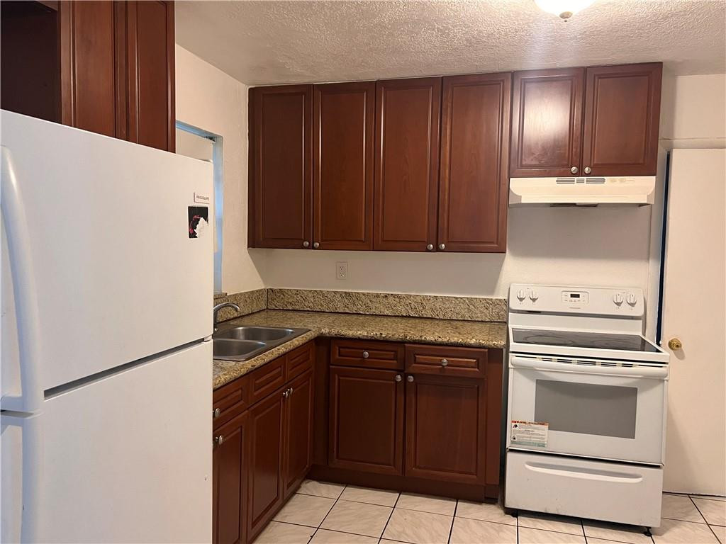 Carver Ranches 19-2 B - Residential Lease