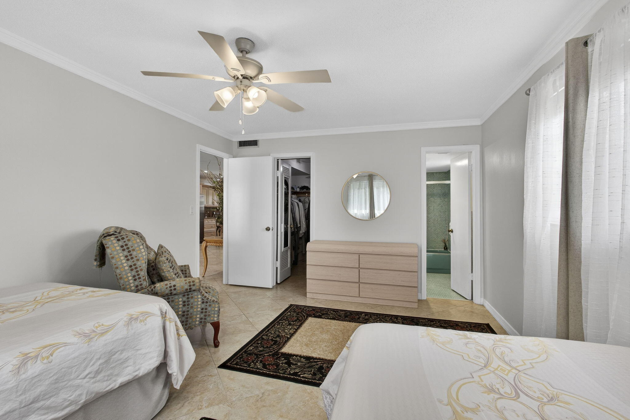 PLYMOUTH 4 CONDO - Residential